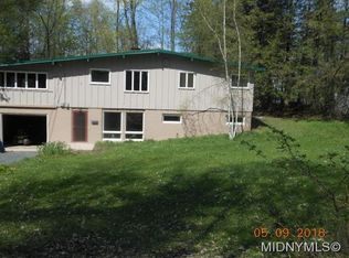 26 Chestnut St, Clinton, NY 13323