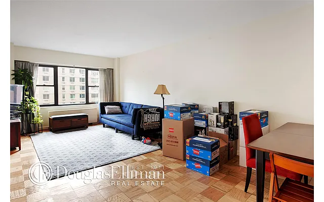 Rented by Douglas Elliman | media 2