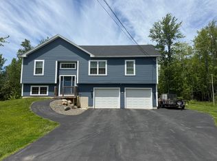 39 Clark Road, Kenduskeag, ME 04450