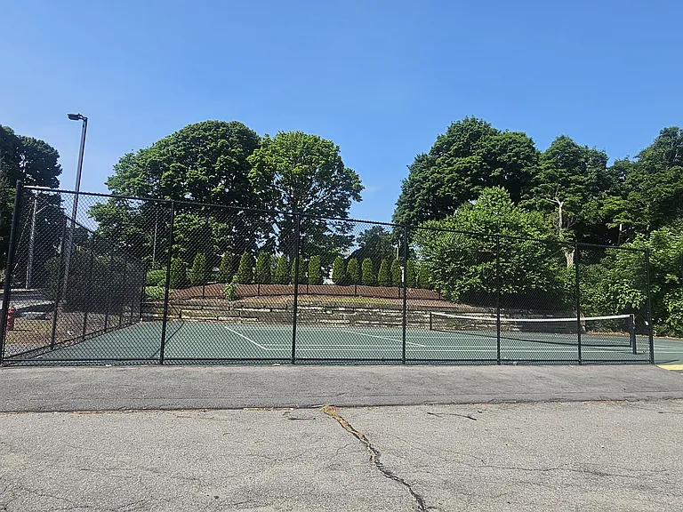 200 Cove Way #120 — Photo 27