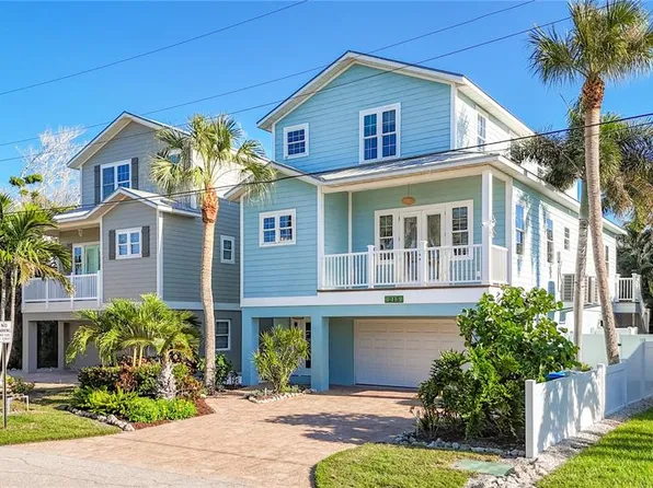215 64th St, Holmes Beach, FL 34217