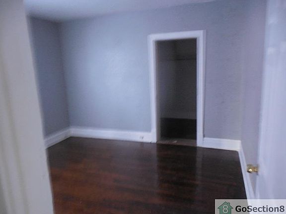 4th image of 5366 Claxton Ave #A