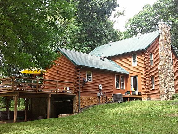 1 car garage in basement