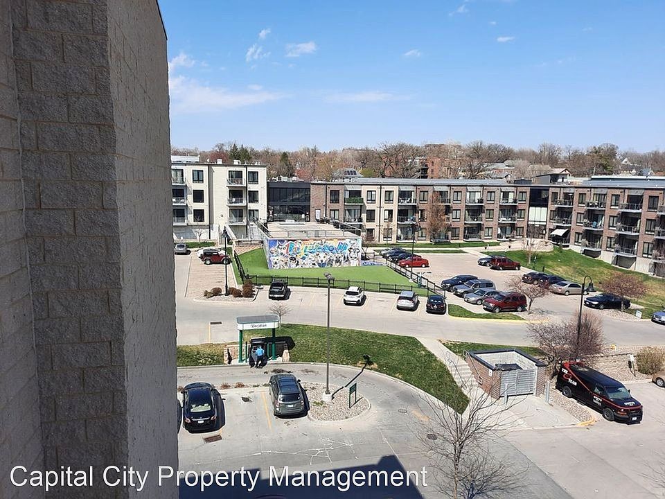2nd image of 2005 Ingersoll Ave #417