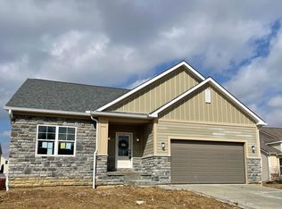 8764 Creekwood Pl, Canal Winchester, OH 43110