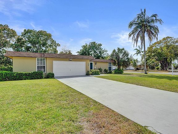 3rd image of 7018 NW 64th Street