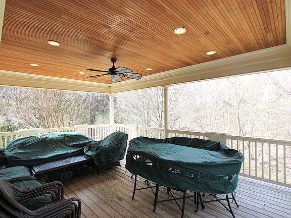 3rd image of 7904 Bracksford Ct
