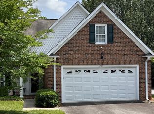 601 Croston Dr, Winston Salem, NC 27104