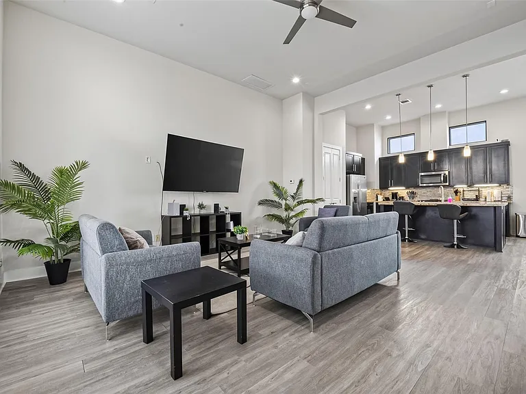 4104 Marina St — Photo 22