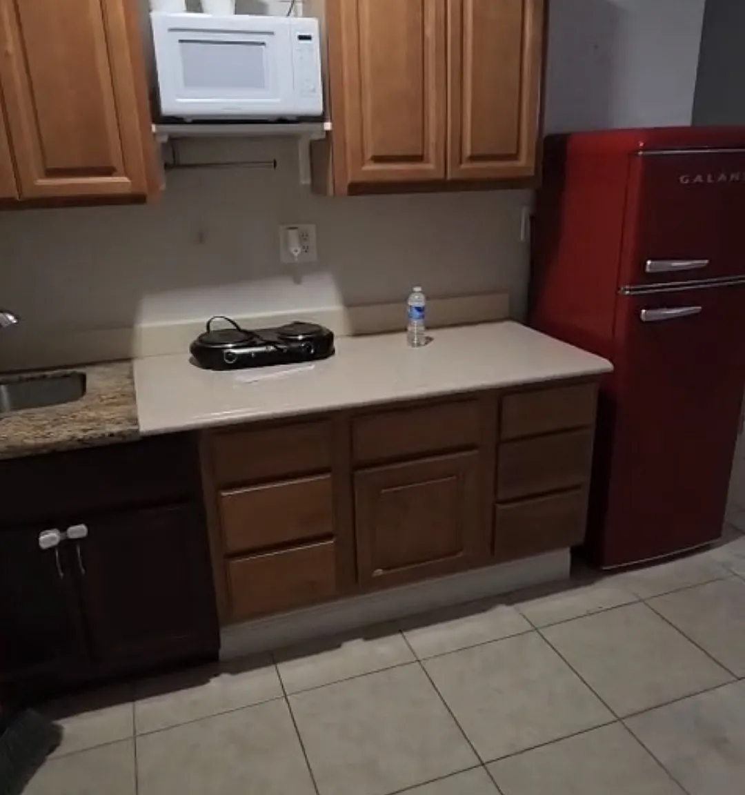8146 Shriver Dr — Photo 3