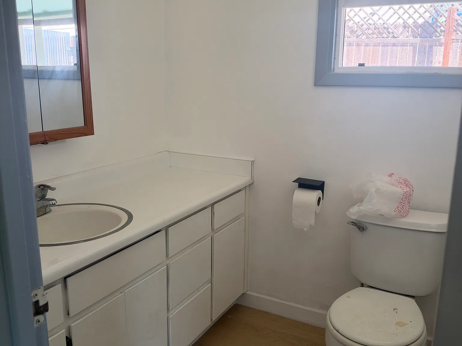 1 bed, 400 sqft, $1,700 — Photo 4