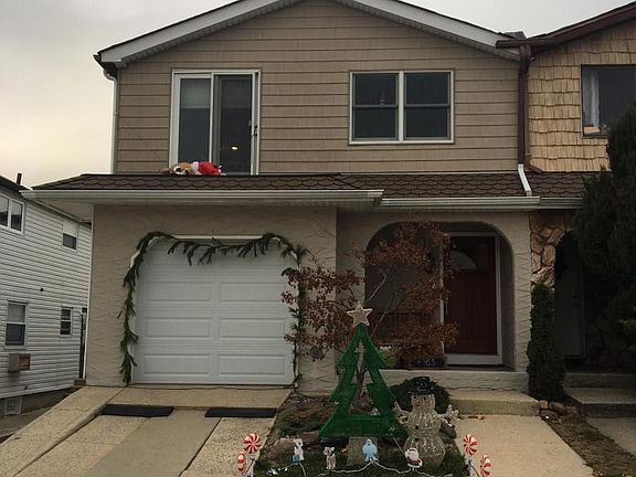 2nd image of 455 Klondike Ave