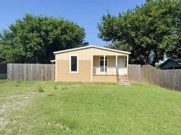 1717 Gale Dr, Azle, TX 76020