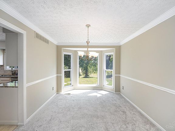 5th image of 12032 Stillwind Dr
