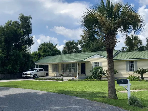 200 Gay St SE, Live Oak, FL 32064