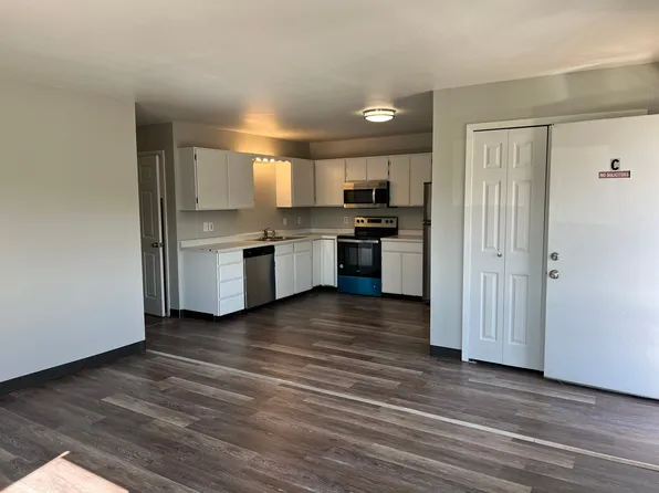 Redstone Group - 409 S. 20th Avenue