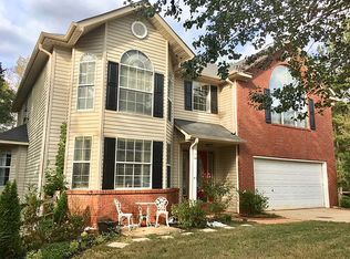 216 Oak Grove Dr, Hampton, GA 30228