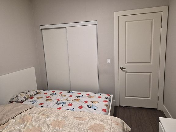 5th image of 3610 Dixie Rd #402