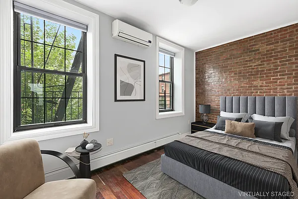 Rented by Compass | media 9