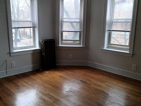 2nd image of 5043 N Springfield Ave #2