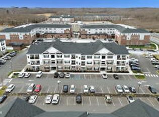 827 Stiller Ln #827, Monroe Township, NJ 08831