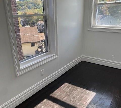 5th image of 1243 Parkway Ave