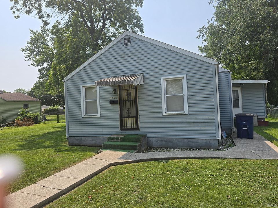 1st image of 1615 W 9th St