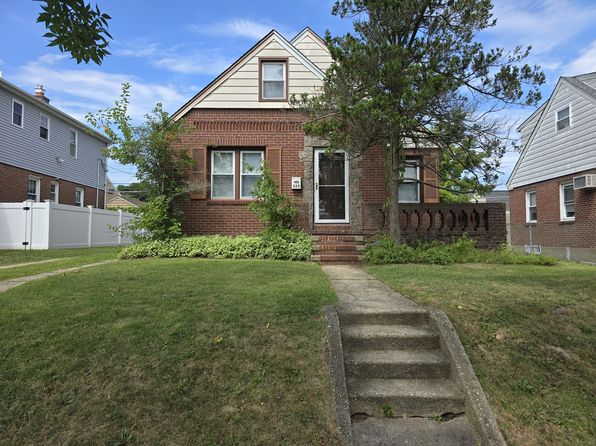 123 Nugent St