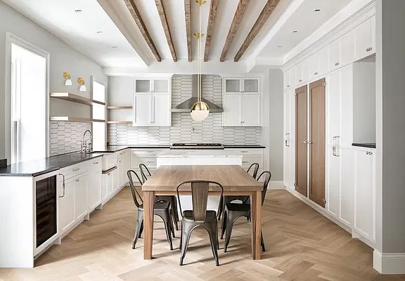 2nd image of 243 W 98th St APT 2B