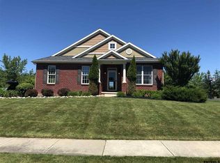 55 Candlewood Dr, Ballston Lake, NY 12019