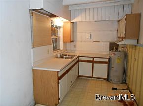 5th image of 519 S Robbins Ave