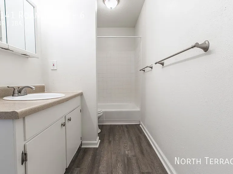 4141 Roanoke Rd #6 — Photo 13