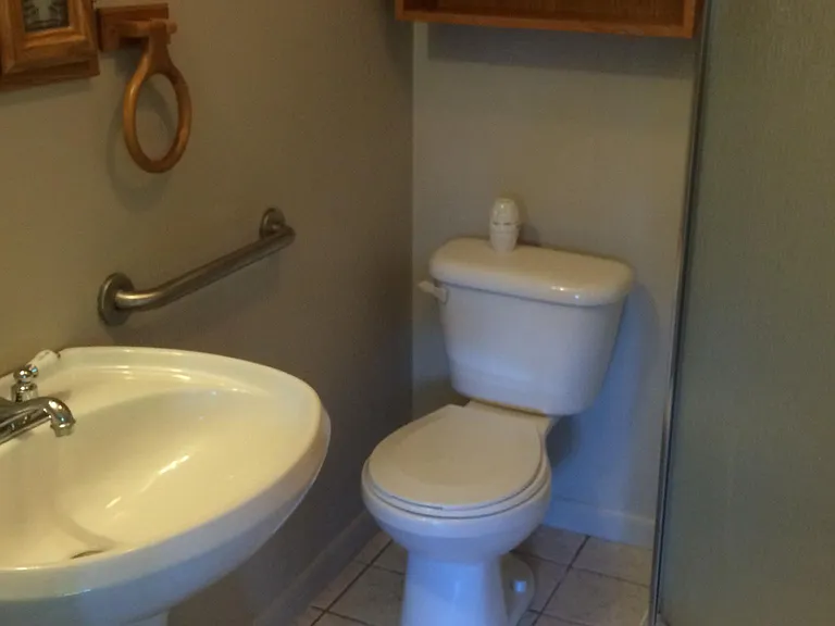 230 Riverview Ave — Photo 24