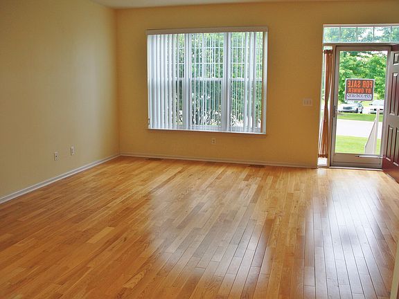 3rd image of 8100 Heron Hills Dr #21