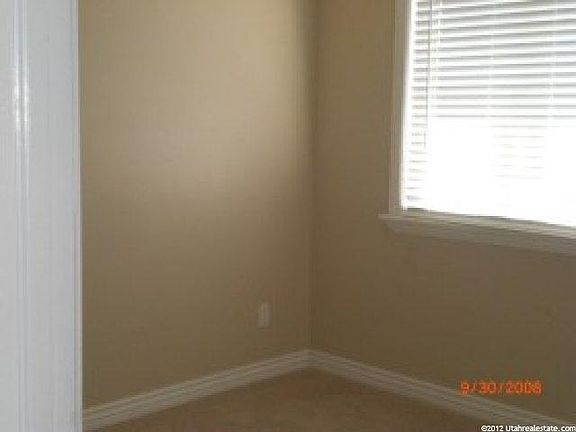 5th image of 426 N 1080 W
