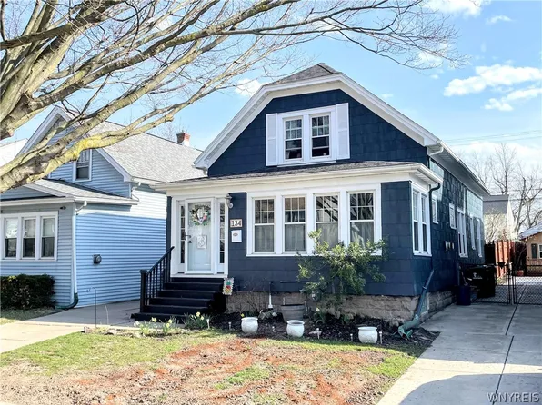 134 Henderson Ave, Buffalo, NY 14217