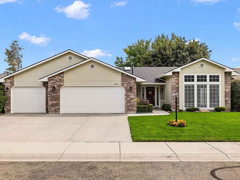 2168 N Glennfield Way