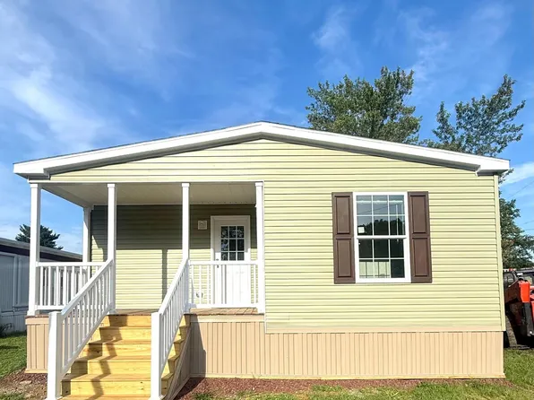 323 Don Dr, New Holland, PA 17557