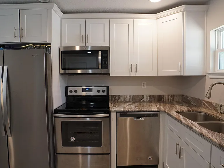 1517 N Grandview St #1 — Photo 7
