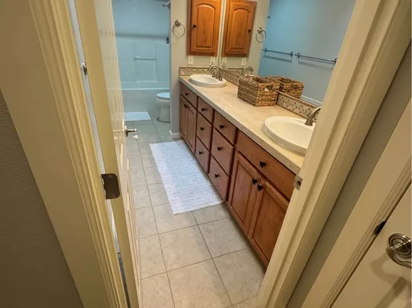 1208 Rook Dr, Port Angeles, WA 98362