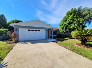 11792 109th Ct, Seminole, FL 33778