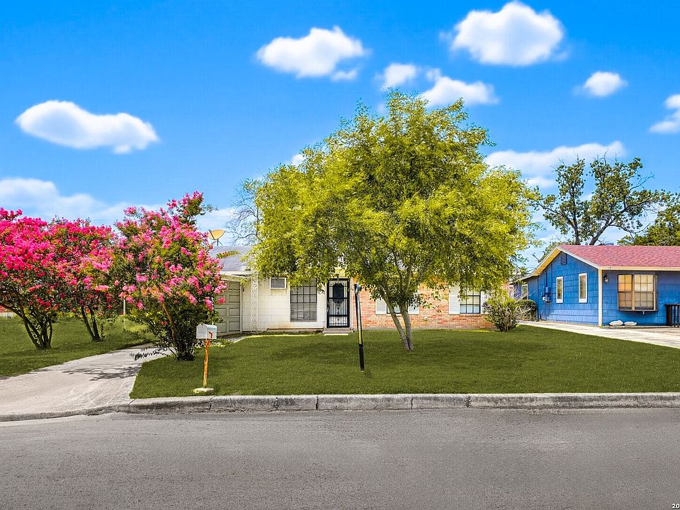 1st image of 8831 Oakbrook St