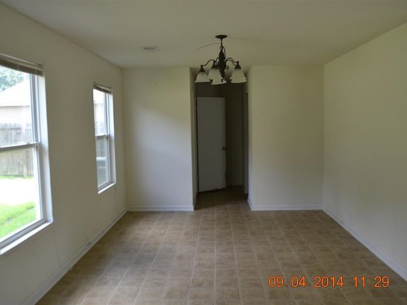 5th image of 173 Bermuda Lakes Dr