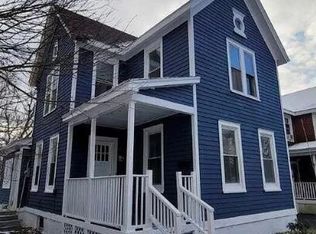 2 Veghte St, Johnstown, NY 12095
