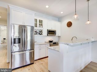 714 Varnum St NW #1, Washington, DC 20011