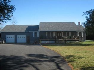 5 Carding Machine Rd, Richmond, ME 04357