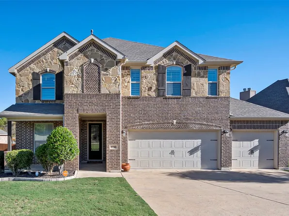 8232 Western Lakes Dr, Fort Worth, TX 76179