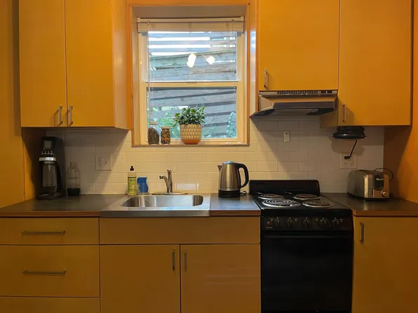 730 15th Ave, Seattle, WA