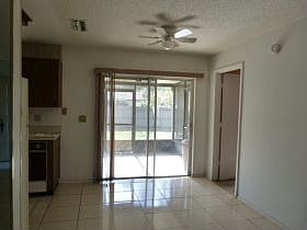 3rd image of 4927 Hi Vista Cir