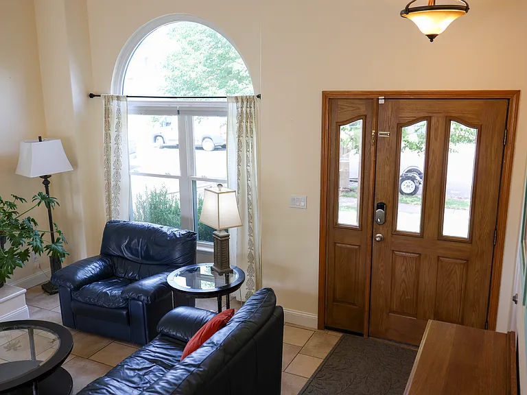 5970 Grapevine Dr — Photo 16